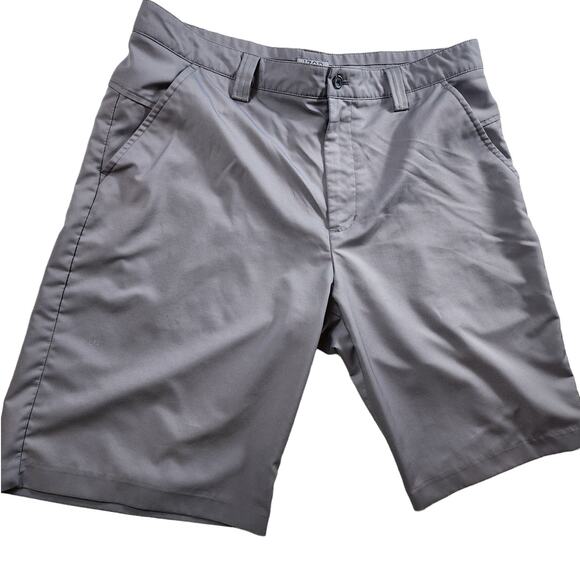 IZOD Golf Shorts Mens Size 36 Gray XFG Chino Flat Pockets Belt Loops Summer - Picture 1 of 16